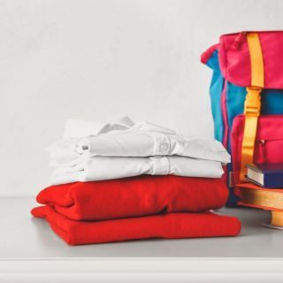 Cura manutenzione e lavaggio della divisa scolastica